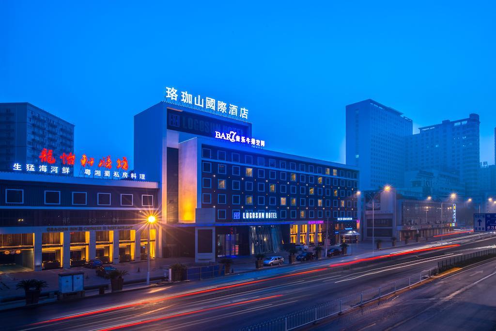 Logosun Hotel Wu-chan Exteriér fotografie